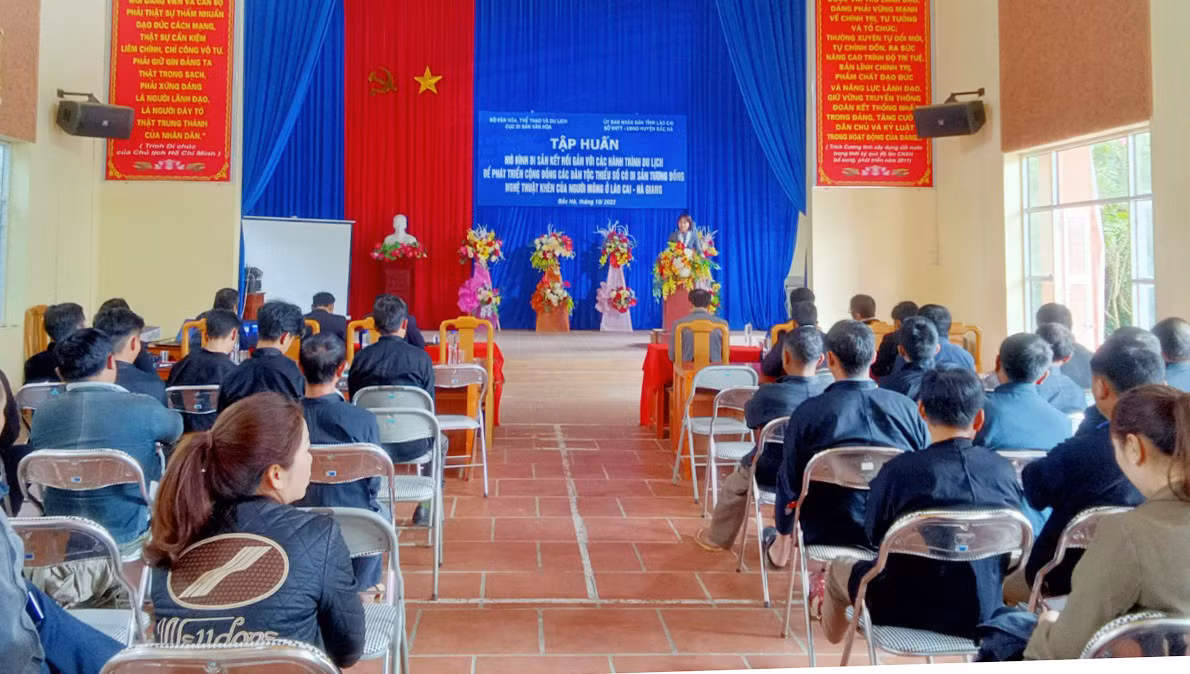 Quang cảnh lớp tập huấn.