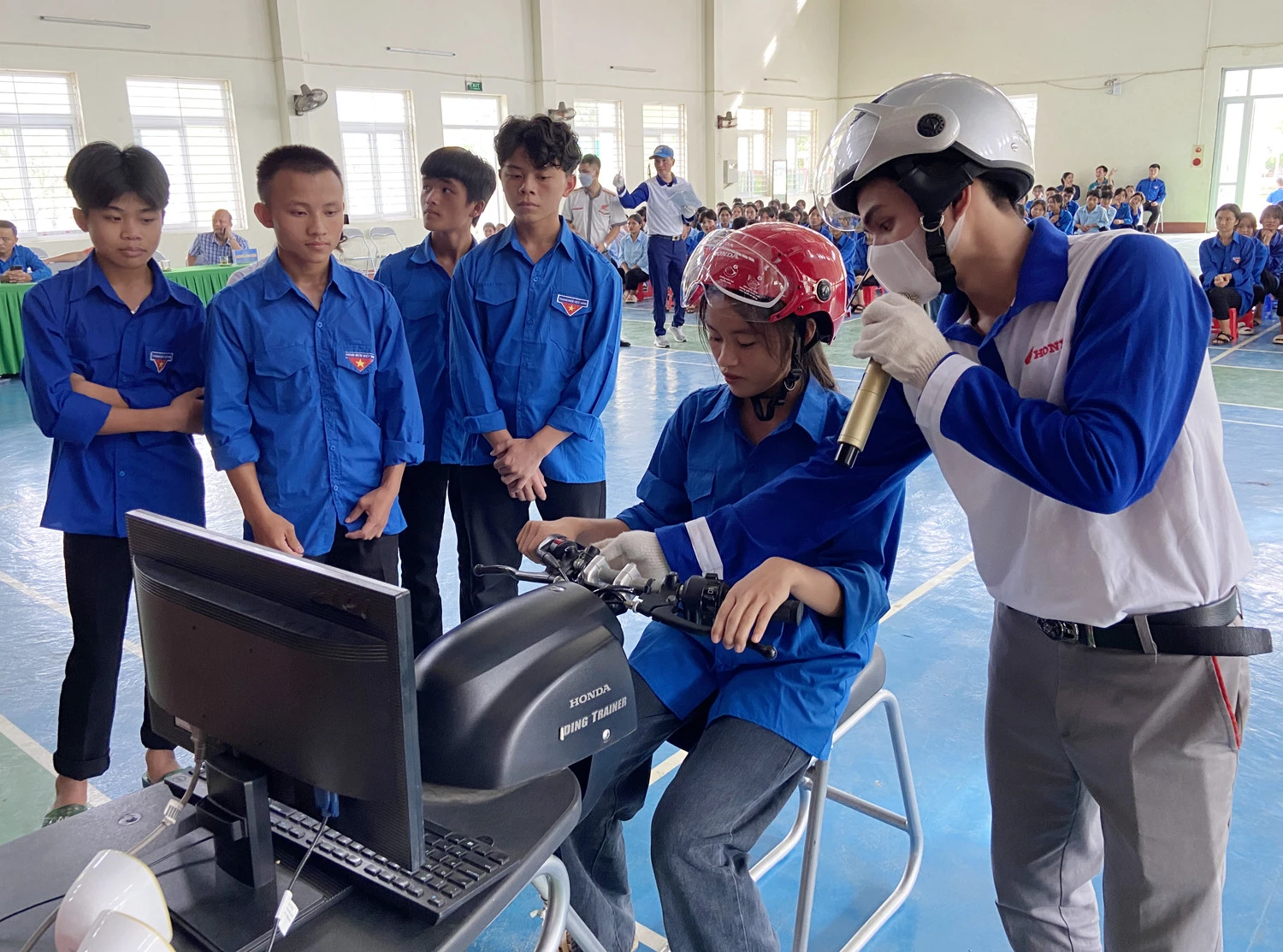 Nhiều hoạt động trong Ngày hội thanh niên với văn hoá giao thông năm 2022 ảnh 7