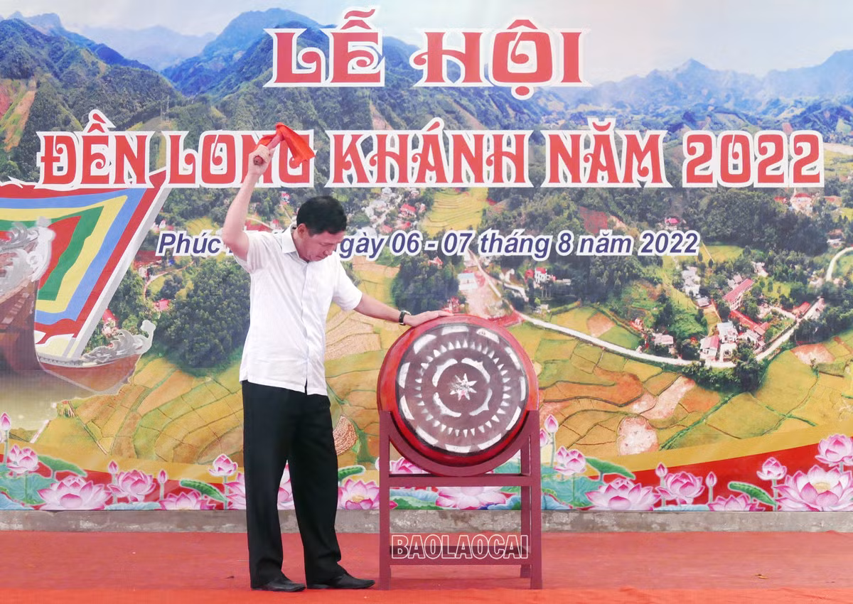 Bảo Yên: Tưng bừng Lễ hội đền Long Khánh ảnh 3 Bảo Yên: Tưng bừng Lễ hội đền Long Khánh ảnh 3