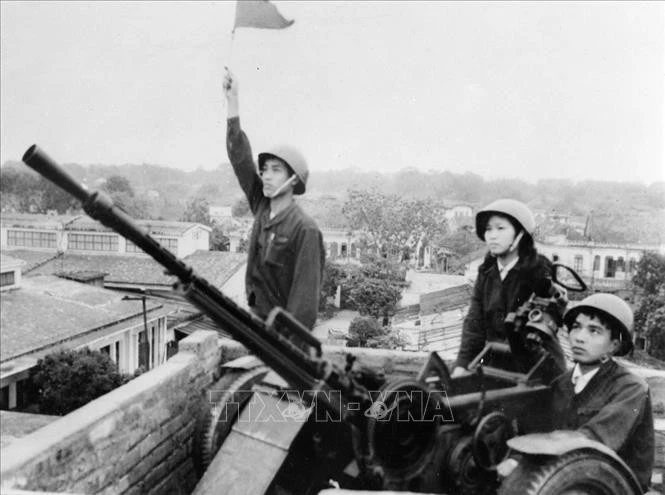 “Hà Nội - Điện Biên Phủ trên không”: Bản hùng ca bất diệt! ảnh 1