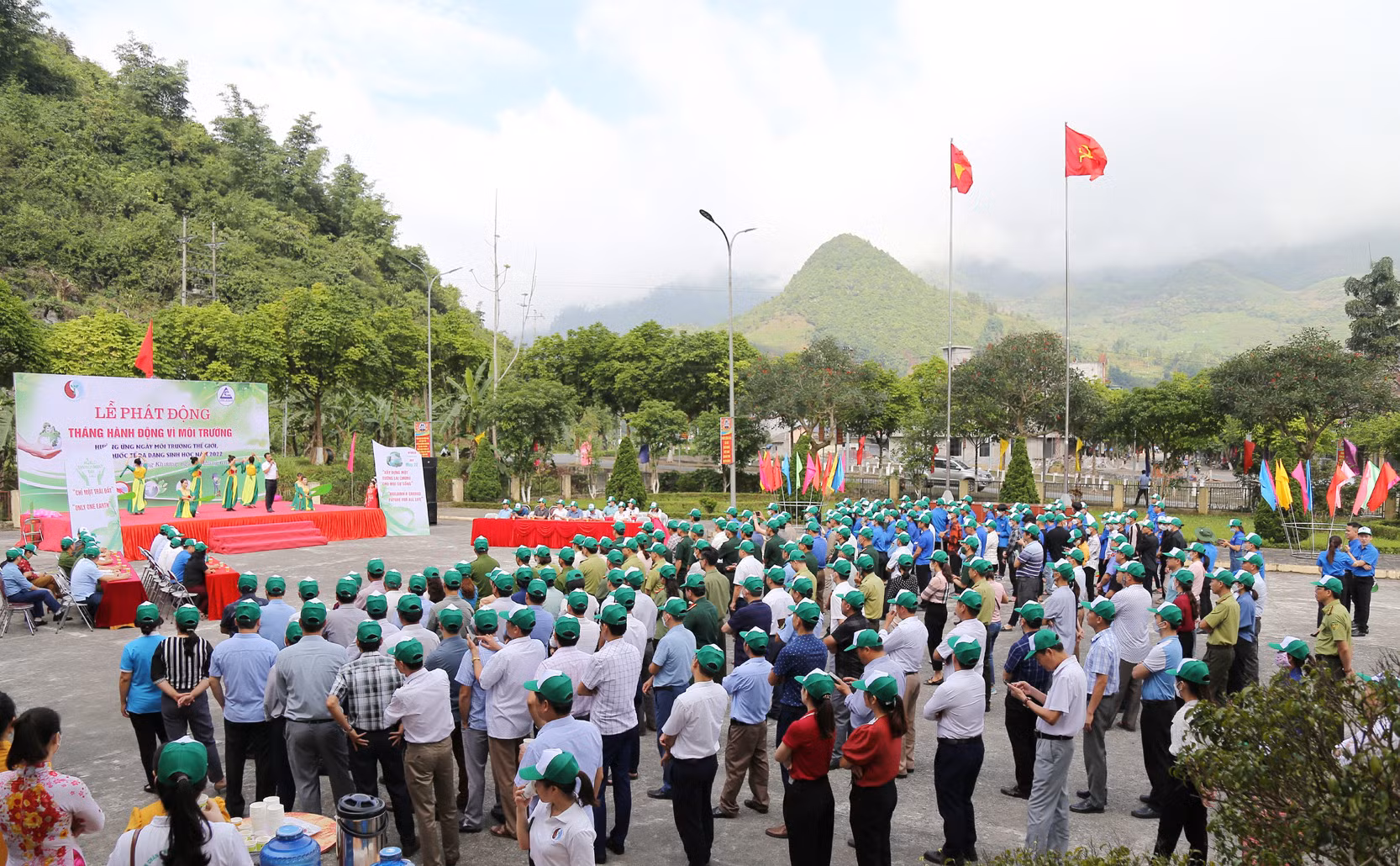 Quang cảnh Lễ phát động.