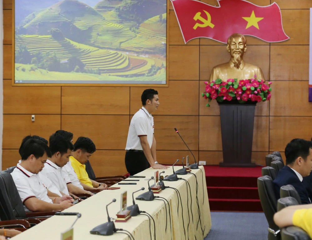 Giao lưu hữu nghị giữa tỉnh Lào Cai với Đại sứ quán và sinh viên Lào ảnh 3