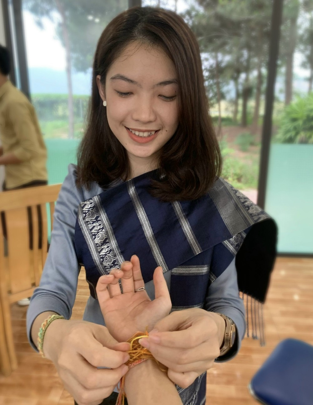 Vui Tết Bunpimay của lưu học sinh Lào tại Lào Cai ảnh 7