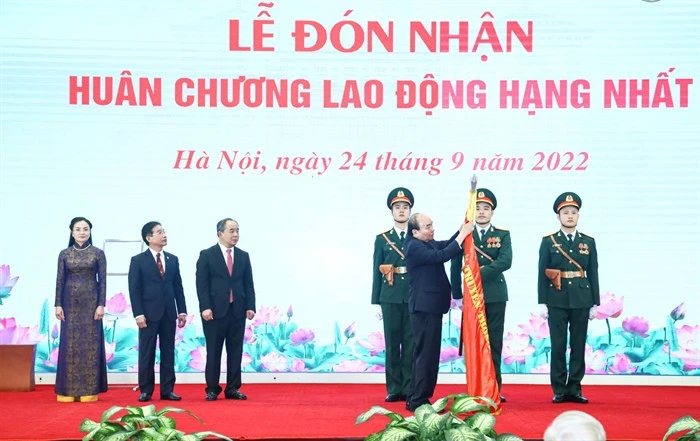 Văn phòng Chủ tịch nước phải là cơ quan tiên phong trong việc phát động, thực hiện các phong trào thi đua yêu nước ảnh 2