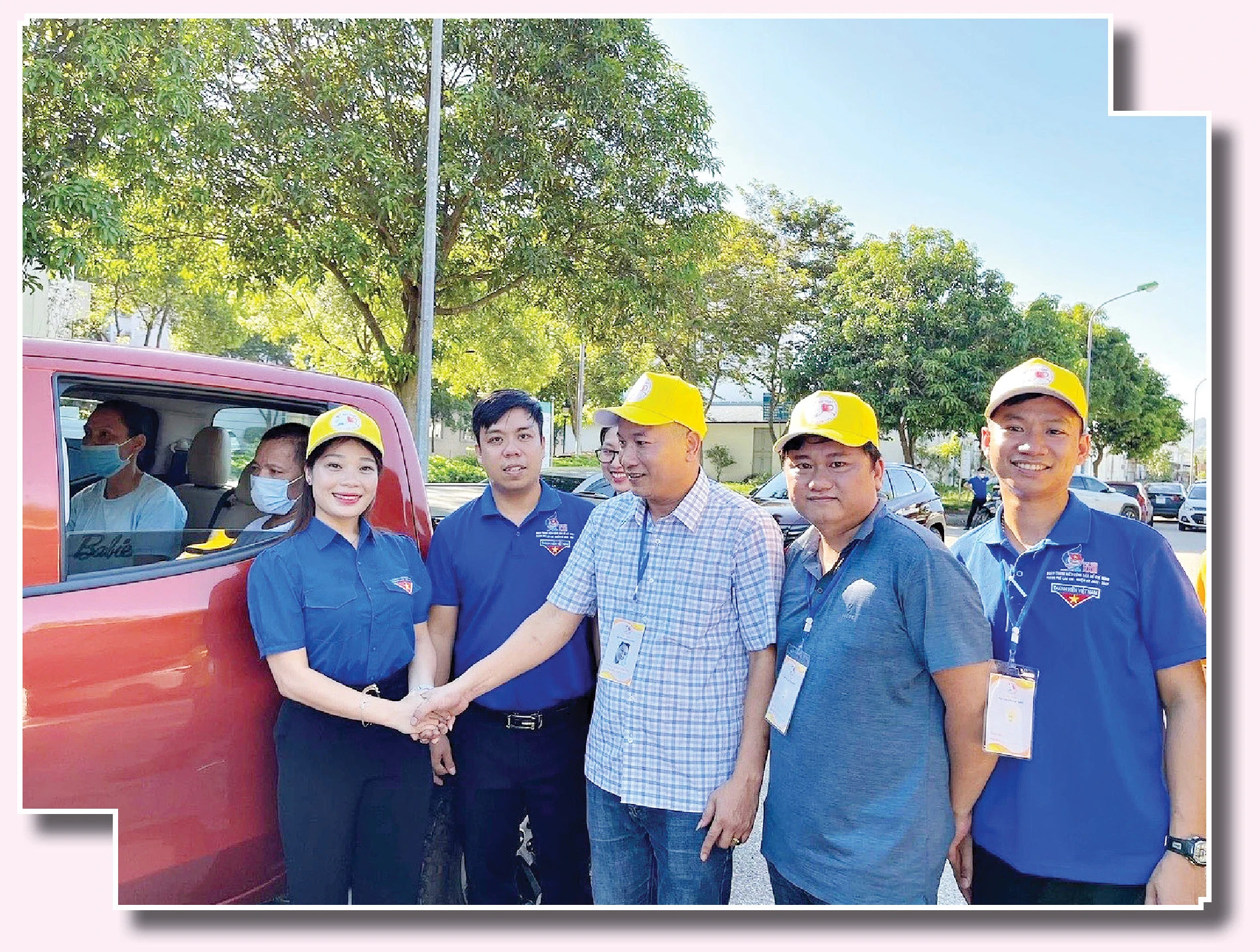 Chia sẻ yêu thương ảnh 6