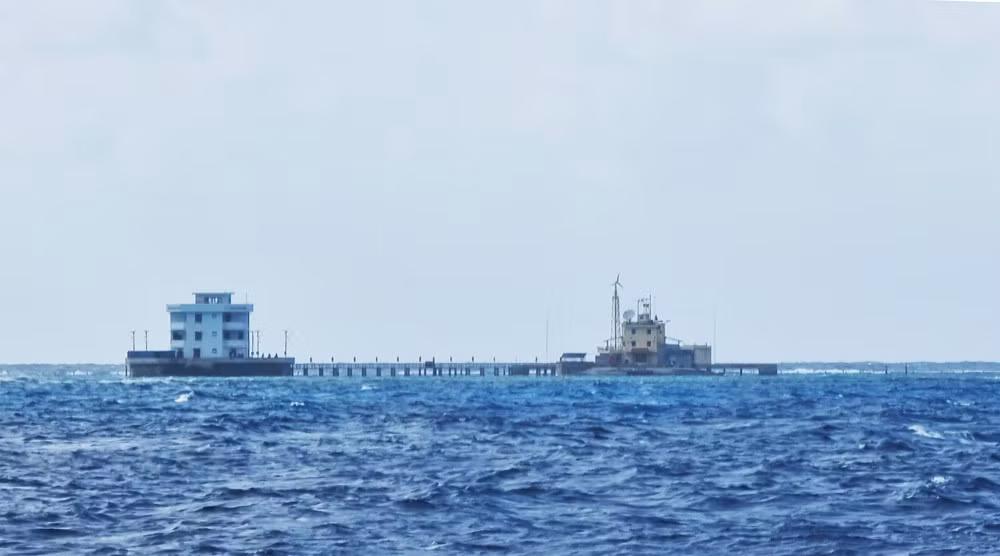 Hành trình mang quà Tết lên đảo Đá Nam (quần đảo Trường Sa) ảnh 3