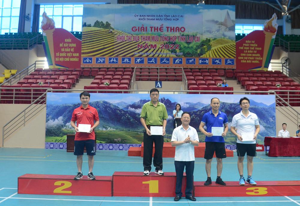 Sở Kế hoạch - Đầu tư giành giải Nhất toàn đoàn Giải thể thao Khối thi đua tham mưu tổng hợp ảnh 4