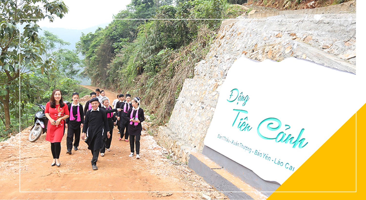 Đường vào động Tiên Cảnh. Đường vào động Tiên Cảnh.