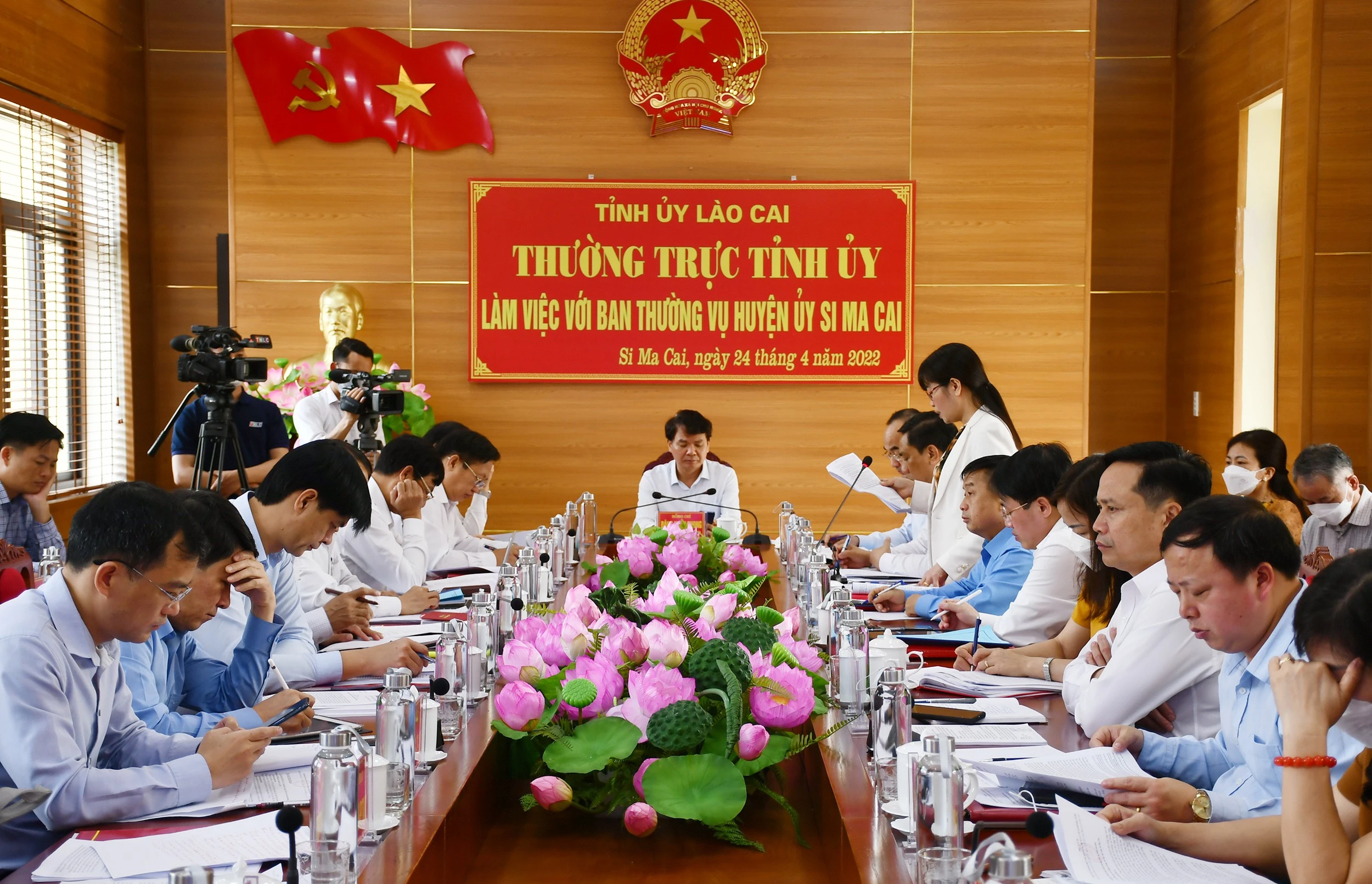 Si Ma Cai cần tập trung phát triển nông nghiệp, nông thôn và giải quyết việc làm ảnh 1