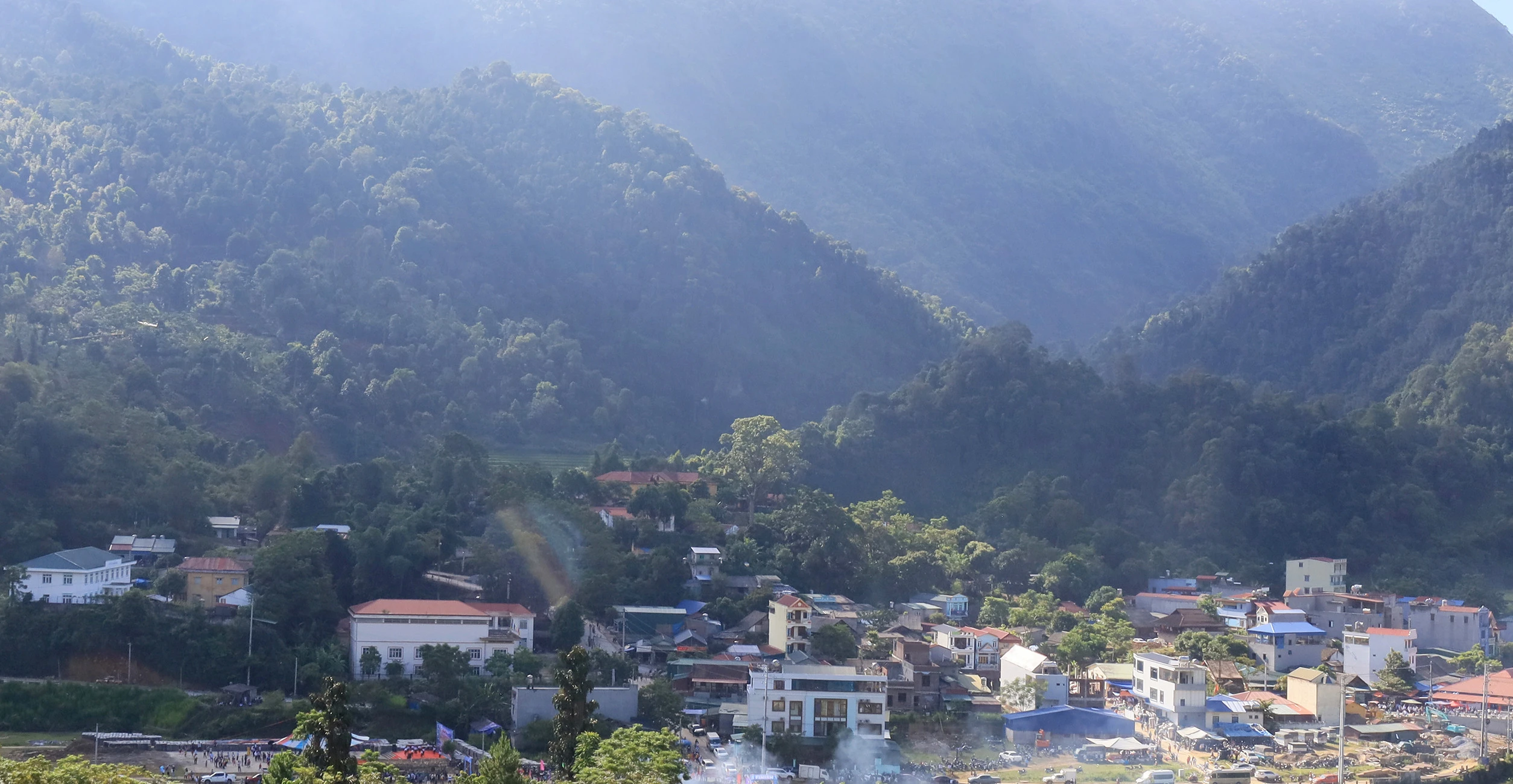 Trung tâm xã Mường Hum (Bát Xát).