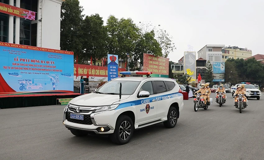 Phát động ra quân Năm an toàn giao thông 2022 ảnh 3