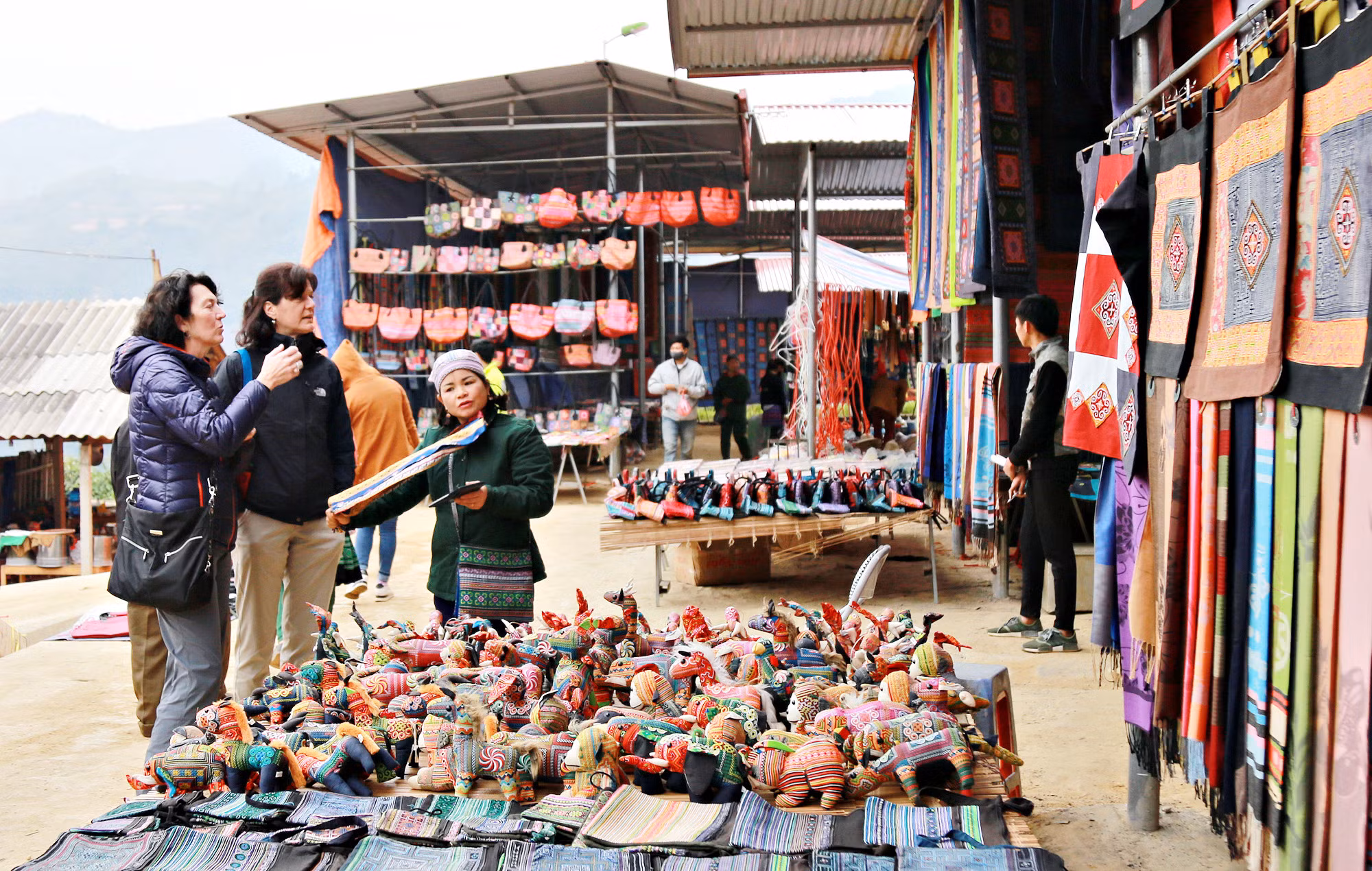 Du lịch tiếp tục là mũi nhọn của Lào Cai.