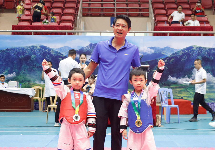 Bế mạc Giải Taekwondo các lứa tuổi trẻ tỉnh Lào Cai năm 2022 ảnh 4 Bế mạc Giải Taekwondo các lứa tuổi trẻ tỉnh Lào Cai năm 2022 ảnh 4
