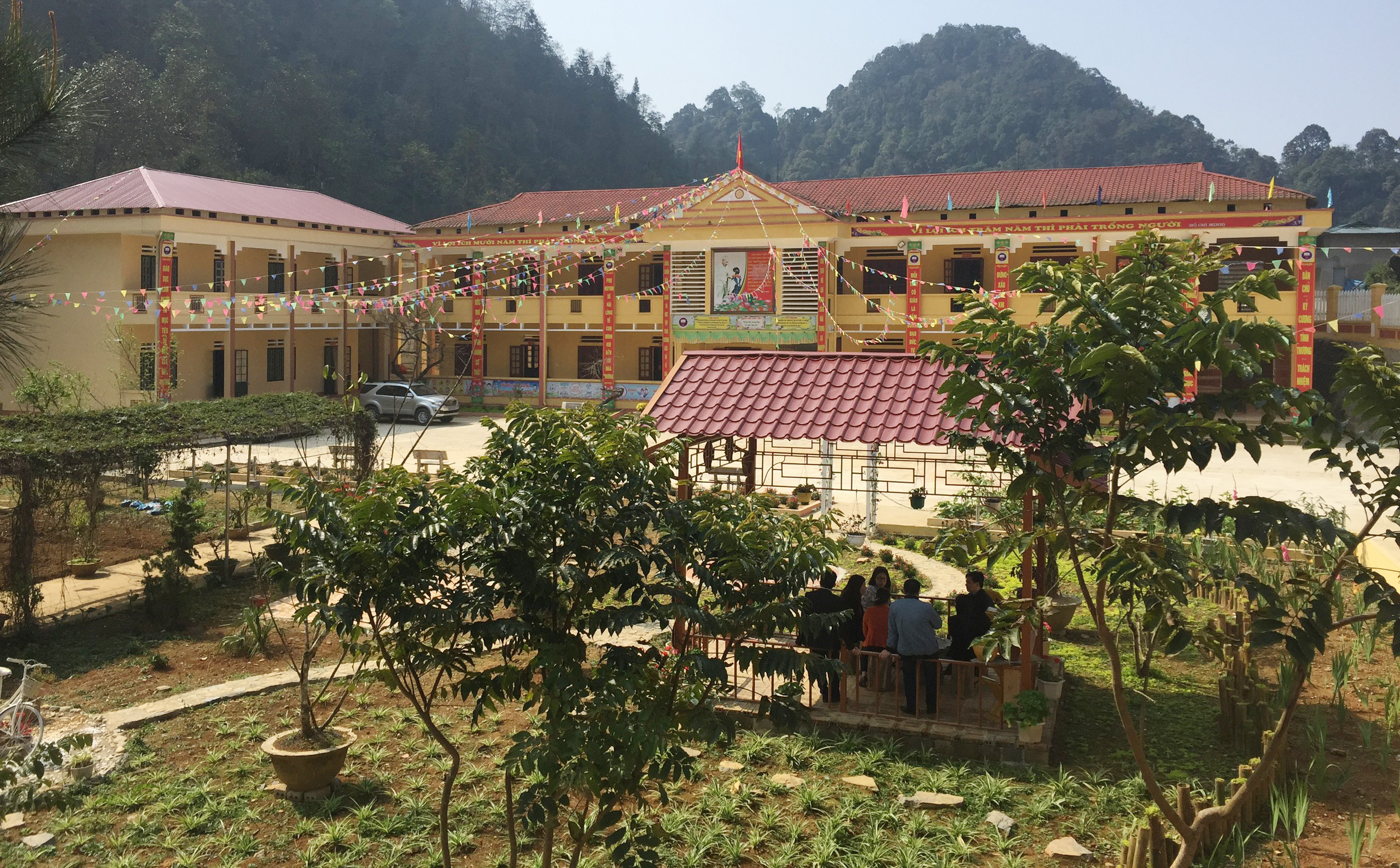 Toàn tỉnh có 390 trường học đạt chuẩn quốc gia ảnh 1