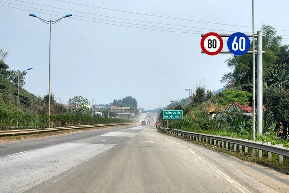 VEC đề xuất mở rộng gần 83km đường cao tốc Nội Bài - Lào Cai từ 2 làn lên 4 làn xe ảnh 1 VEC đề xuất mở rộng gần 83km đường cao tốc Nội Bài - Lào Cai từ 2 làn lên 4 làn xe ảnh 1