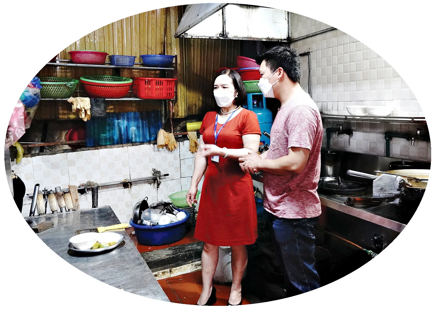 Đảm bảo an toàn vệ sinh thực phẩm trong mùa hè ảnh 5