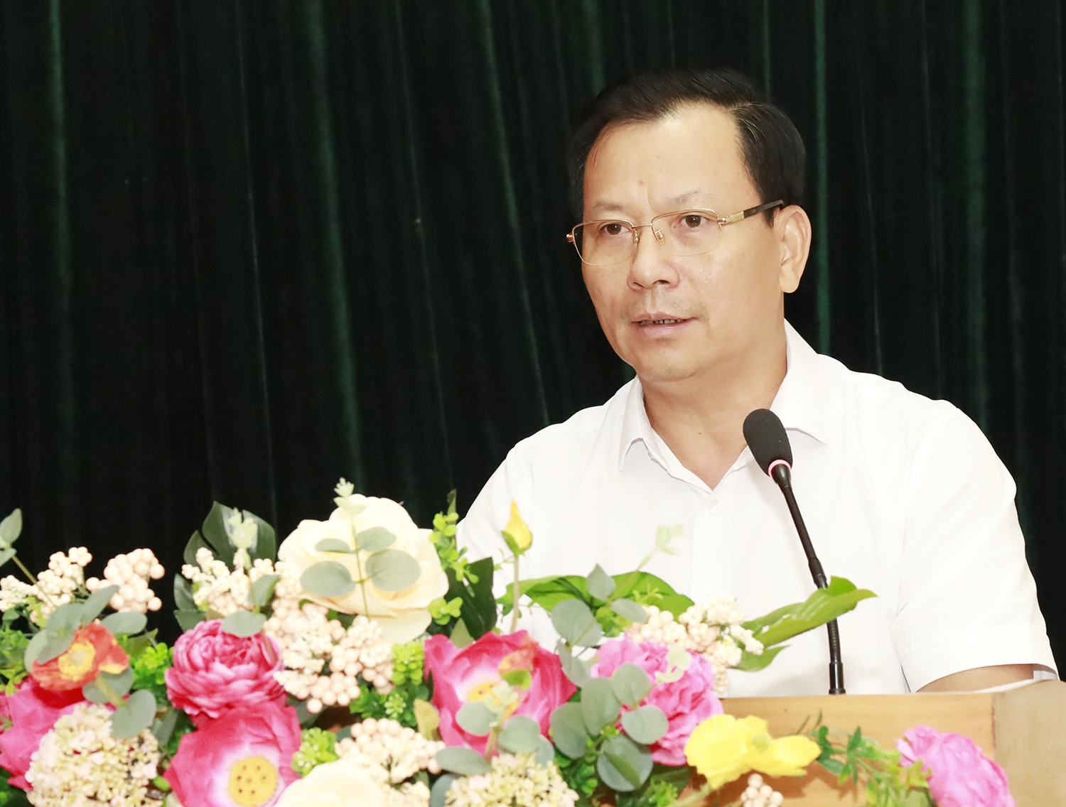 Đồng chí Hoàng Quốc Khánh, Phó Chủ tịch Thường trực UBND tỉnh phát biểu tại Chương trình ký kết.