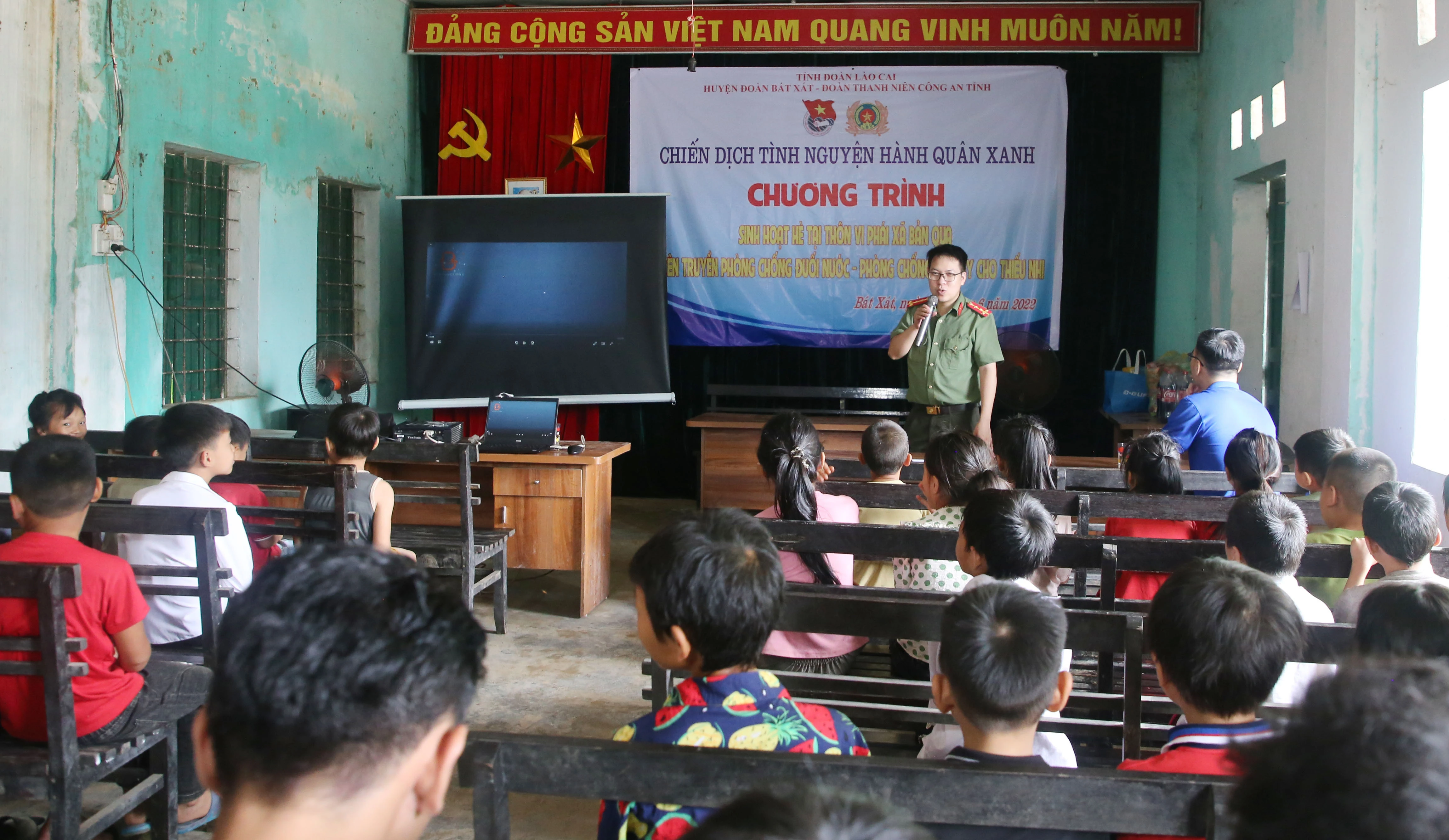 Chiến dịch tình nguyện hành quân xanh tại xã Bản Qua ảnh 7