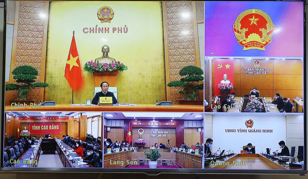 Phó Thủ tướng Lê Văn Thành phát biểu kết luận hội nghị. Phó Thủ tướng Lê Văn Thành phát biểu kết luận hội nghị.