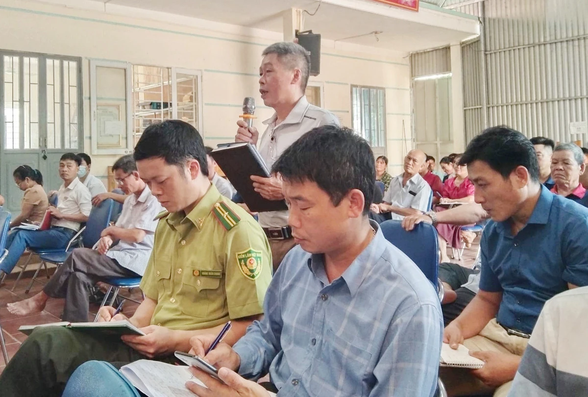 Tại các cuộc đối thoại, người dân thẳng thắn nêu ý kiến.