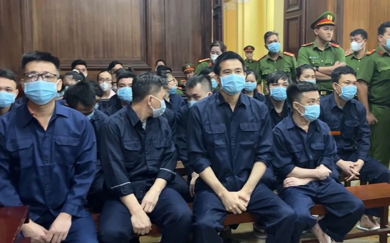 Các bị cáo tại tòa.