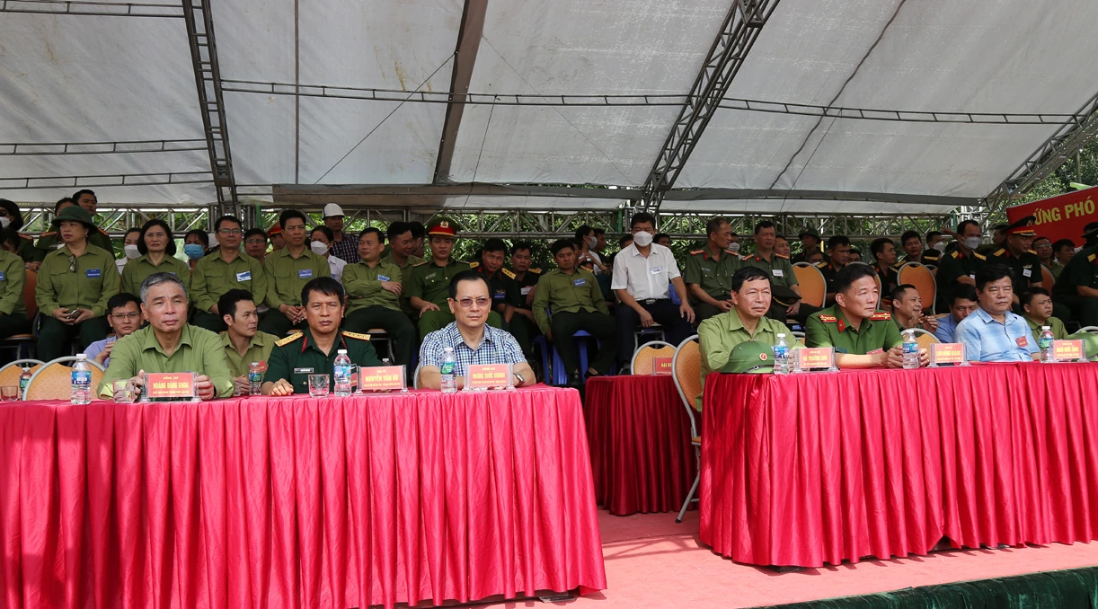 Thành phố Lào Cai, huyện Bảo Thắng: Diễn tập ứng phó bão, lũ và tìm kiếm cứu nạn ảnh 2 Thành phố Lào Cai, huyện Bảo Thắng: Diễn tập ứng phó bão, lũ và tìm kiếm cứu nạn ảnh 2