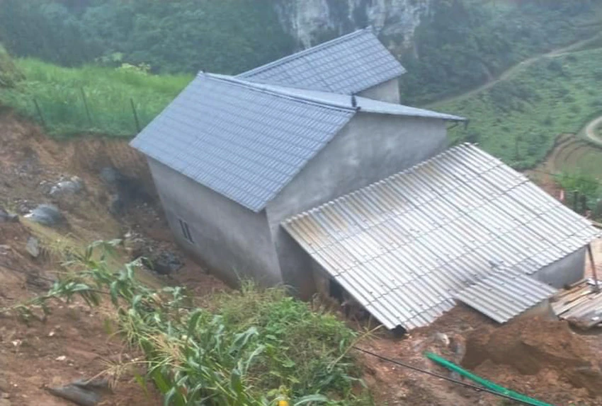 Mưa lũ gây thiệt hại tại nhiều địa phương trong tỉnh ảnh 10