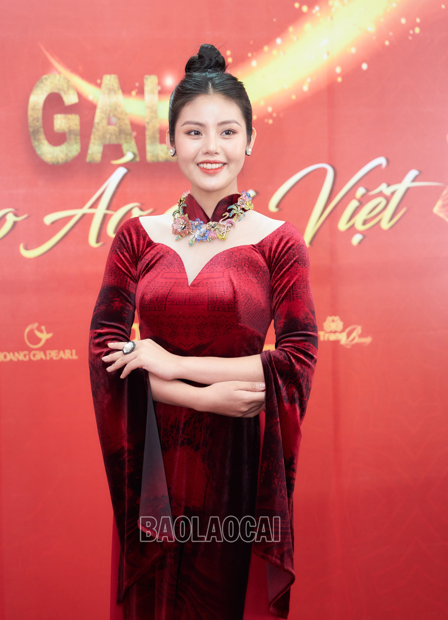 Quảng bá nét đẹp Lào Cai qua bộ sưu tập áo dài ảnh 3 Quảng bá nét đẹp Lào Cai qua bộ sưu tập áo dài ảnh 3