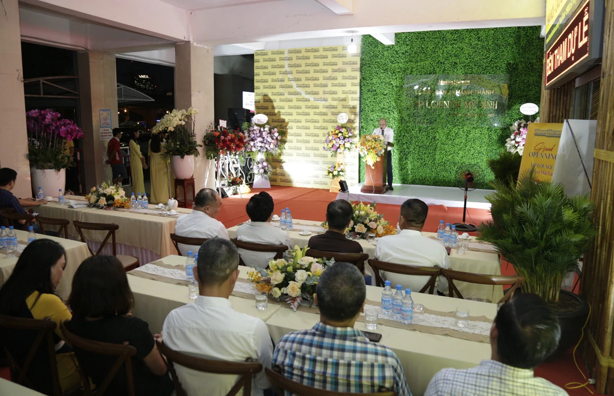 Hãng xe Hà Sơn - Hải Vân khai trương phòng chờ tiêu chuẩn 5 sao tại Bến xe Mỹ Đình ảnh 1