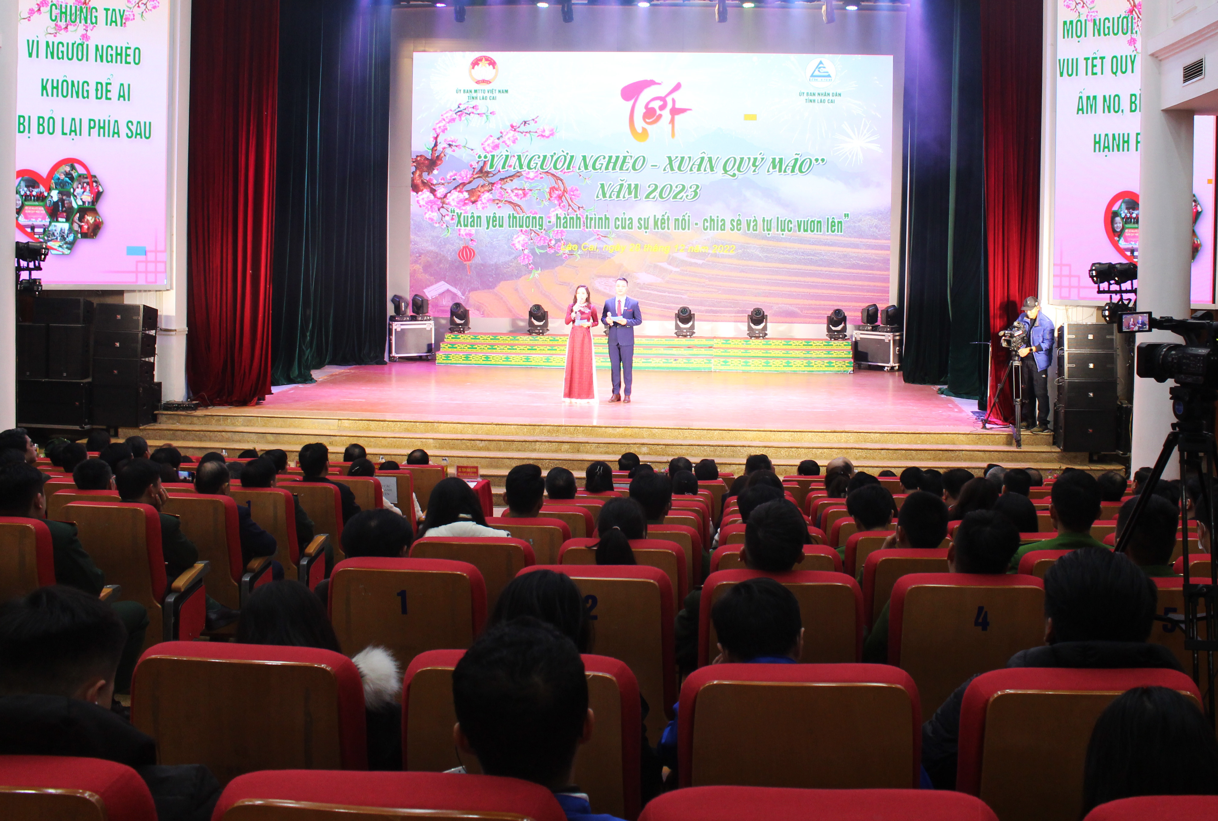 Tiếp nhận đăng ký hơn 20,6 tỷ đồng ủng hộ Tết “Vì người nghèo - Xuân Quý Mão” năm 2023 ảnh 1