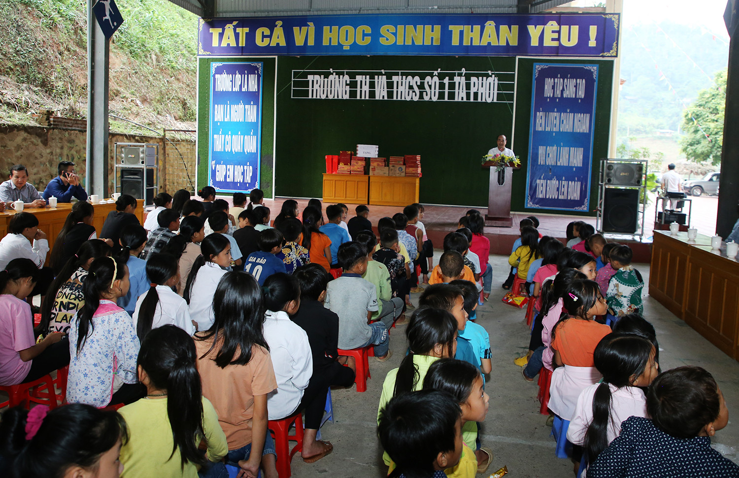 Cần quan tâm đưa các thôn vùng cao còn nhiều khó khăn của Tả Phời phát triển mạnh hơn nữa ảnh 10 Cần quan tâm đưa các thôn vùng cao còn nhiều khó khăn của Tả Phời phát triển mạnh hơn nữa ảnh 10