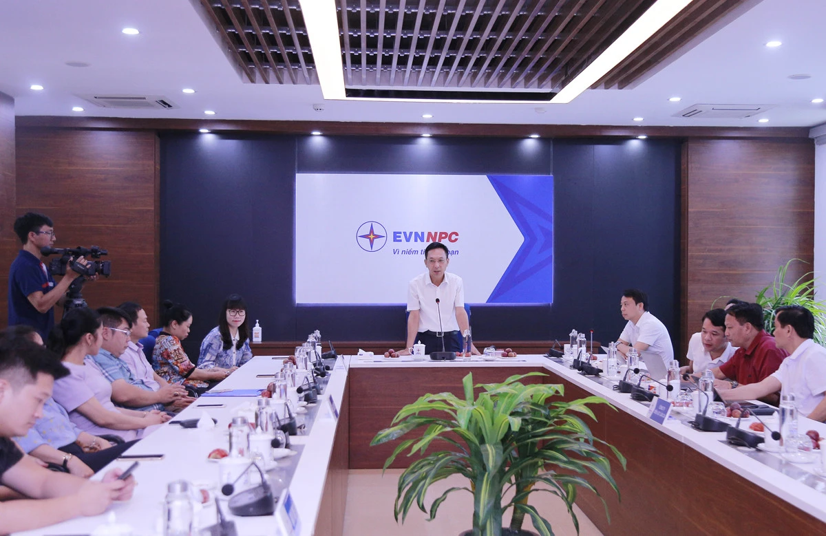 Công ty Điện lực Lào Cai tiếp tục phối hợp, chủ động cung cấp thông tin cho báo chí ảnh 1