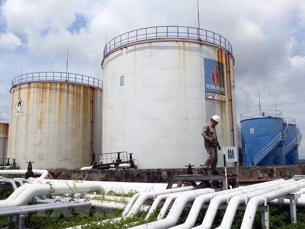 Dự trữ đảm bảo xăng dầu phục vụ sản xuất và tiêu dùng. (Ảnh: PV/Vietnam+)