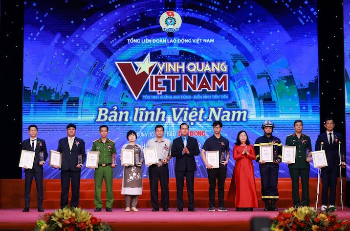 Vinh quang Việt Nam lần thứ 17: Tôn vinh 7 tập thể, 6 cá nhân tiêu biểu ảnh 1