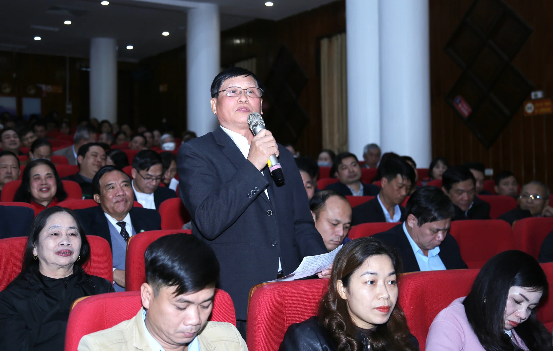 Đại biểu kiến nghị về lĩnh vực quy hoạch.