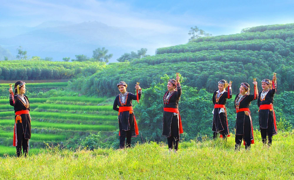 Bản sắc văn hóa người dân vùng cao được giữ gìn và phát huy.