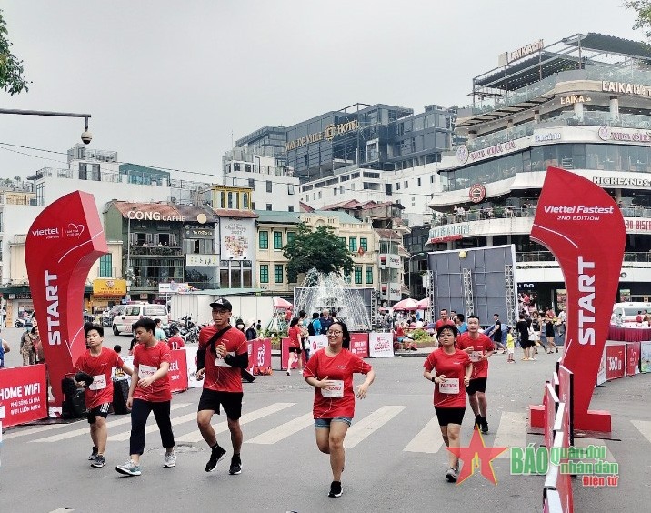 Hơn 600 triệu đồng ủng hộ chương trình Trái tim cho em ảnh 1 Hơn 600 triệu đồng ủng hộ chương trình Trái tim cho em ảnh 1