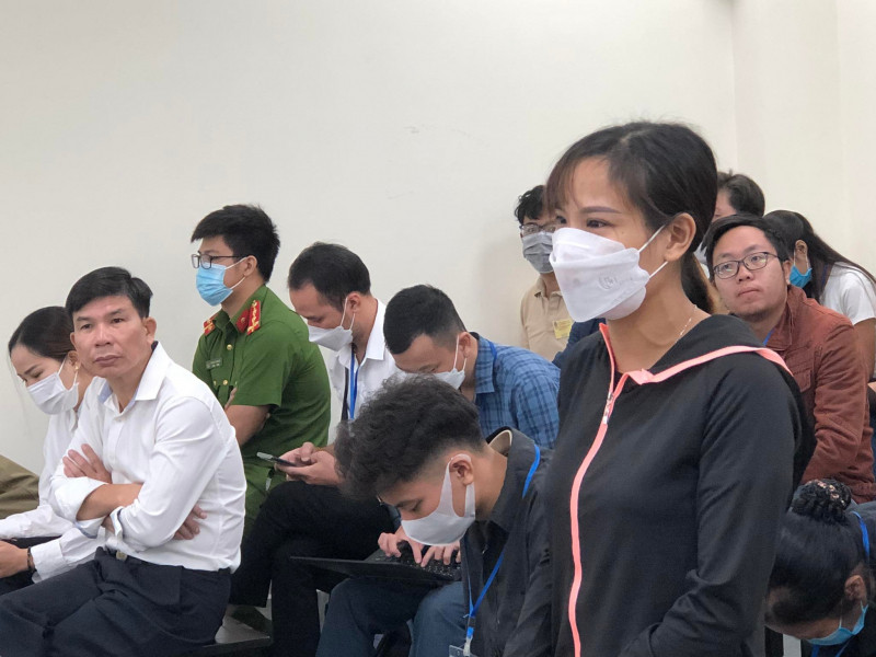 Chị Nguyễn Thị Luyến (mẹ đẻ bị hại). Chị Nguyễn Thị Luyến (mẹ đẻ bị hại).