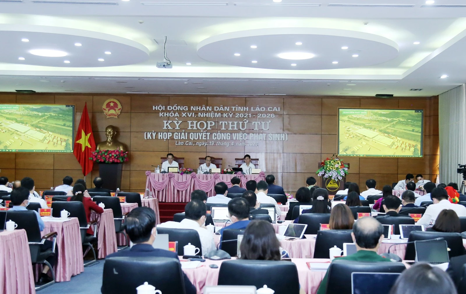 HĐND tỉnh thông qua Nghị quyết Quy hoạch tỉnh Lào Cai thời kỳ 2021 - 2030, tầm nhìn đến năm 2050 ảnh 1