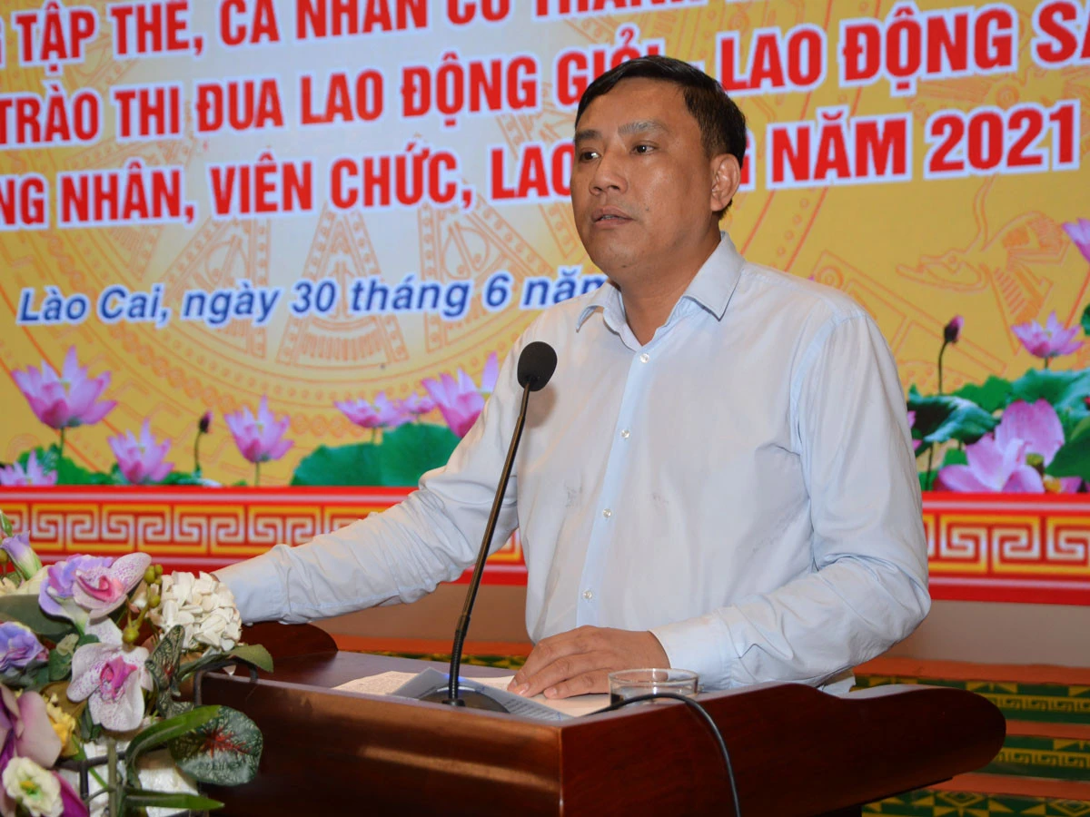 Phó Bí thư Tỉnh ủy Hoàng Giang phát biểu chỉ đạo tại hội nghị. Phó Bí thư Tỉnh ủy Hoàng Giang phát biểu chỉ đạo tại hội nghị.