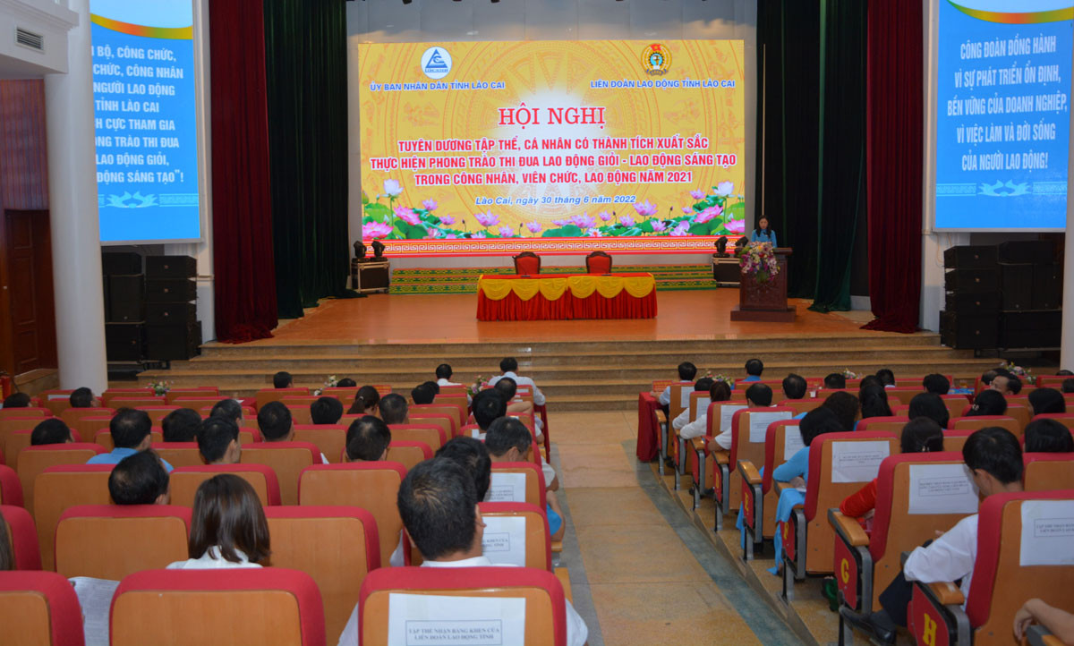 Quang cảnh hội nghị.