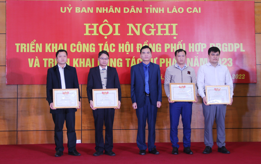 Nâng cao hơn nữa hiệu quả công tác phối hợp phổ biến, giáo dục pháp luật, công tác tư pháp ảnh 8