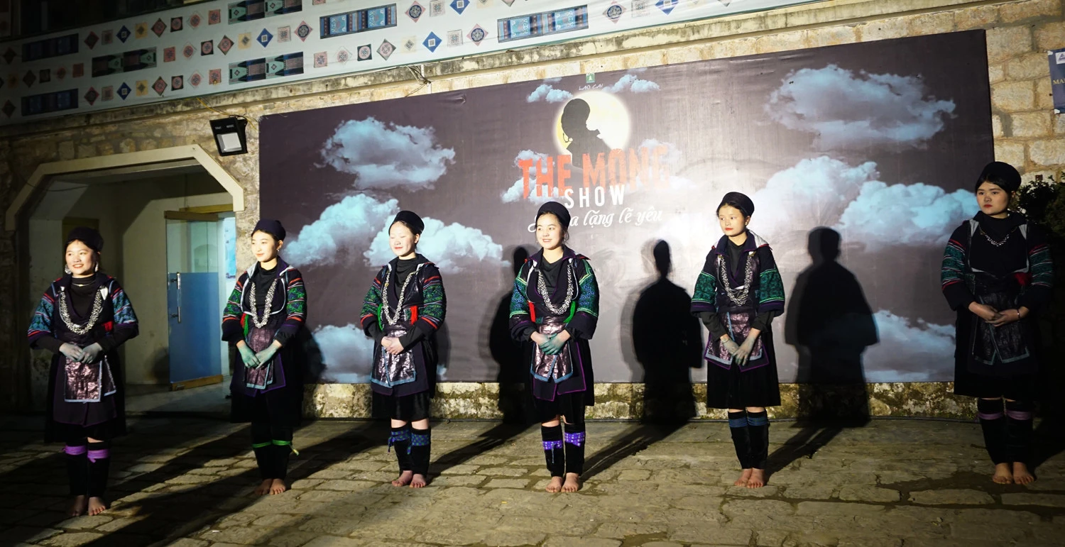 Hấp dẫn vở diễn thực cảnh đầu tiên về người Mông – sản phẩm mới của du lịch Lào Cai&nbsp; ảnh 3