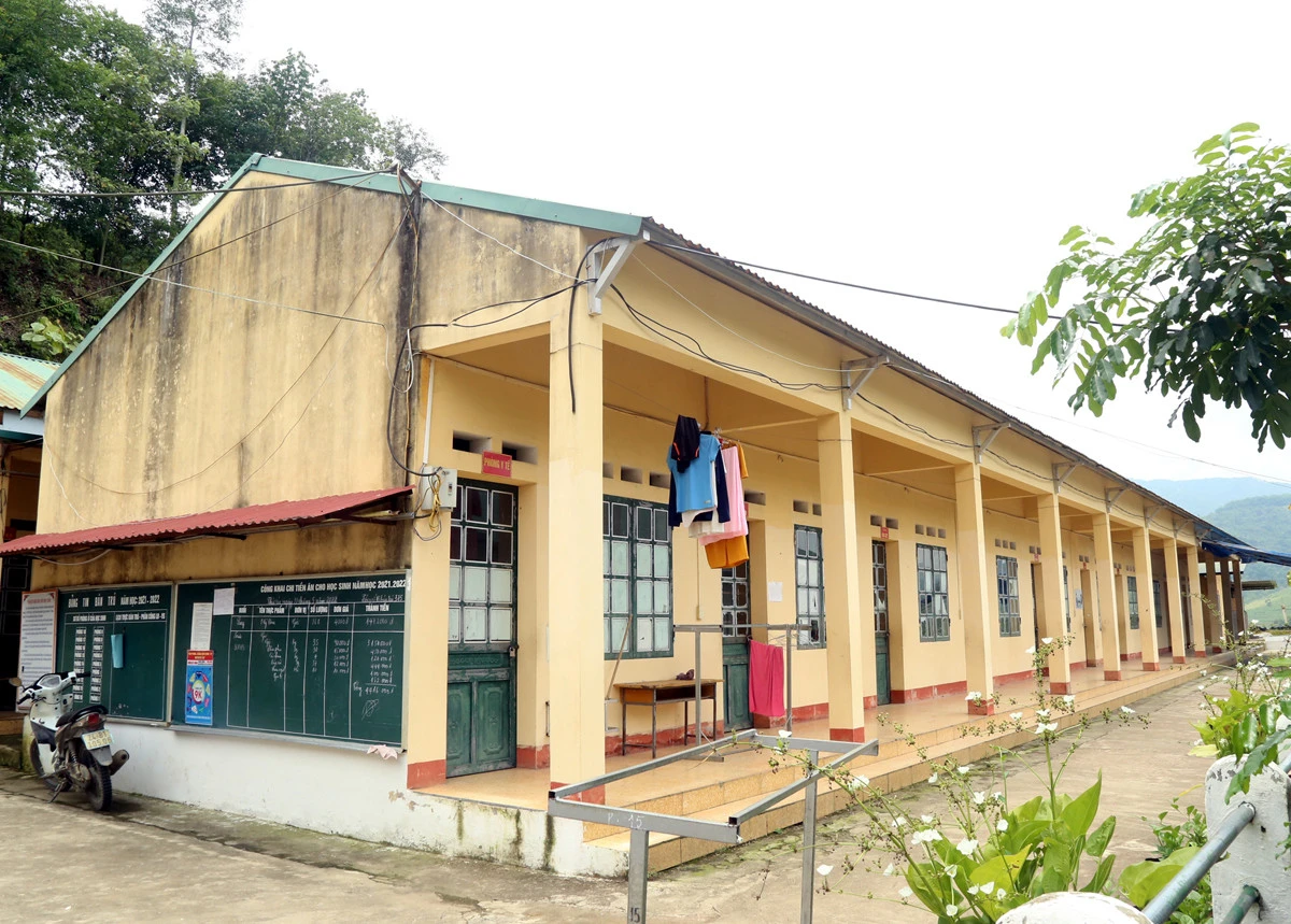 Trường PTDTBT Tiểu học Trịnh Tường cần xây dựng thêm 20 phòng ở bán trú học sinh.