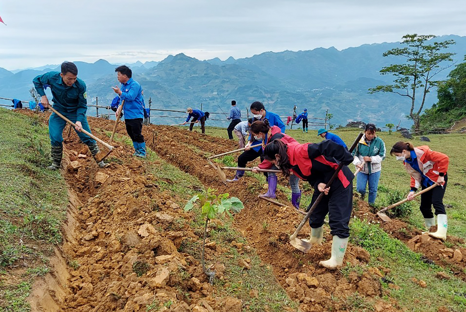 Nhiều hoạt động dân vận ý nghĩa tại xã Tả Gia Khâu ảnh 3 Nhiều hoạt động dân vận ý nghĩa tại xã Tả Gia Khâu ảnh 3