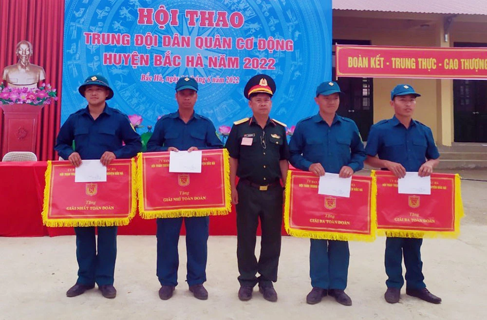 Văn Bàn và Bắc Hà tổ chức Hội thao Trung đội dân quân cơ động năm 2022 ảnh 4