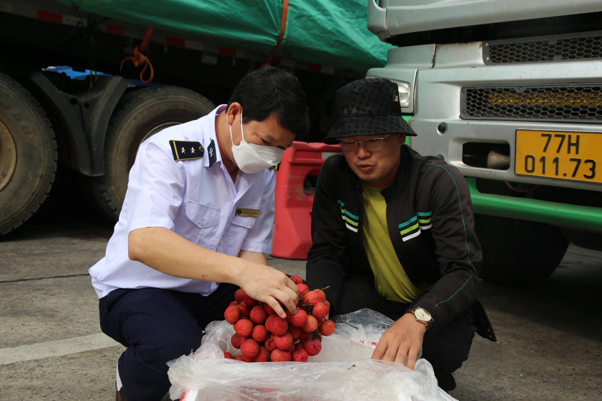 Trung Quốc thí điểm nhập khẩu nông sản qua Cửa khẩu Quốc tế đường bộ số II Kim Thành ảnh 2 Trung Quốc thí điểm nhập khẩu nông sản qua Cửa khẩu Quốc tế đường bộ số II Kim Thành ảnh 2