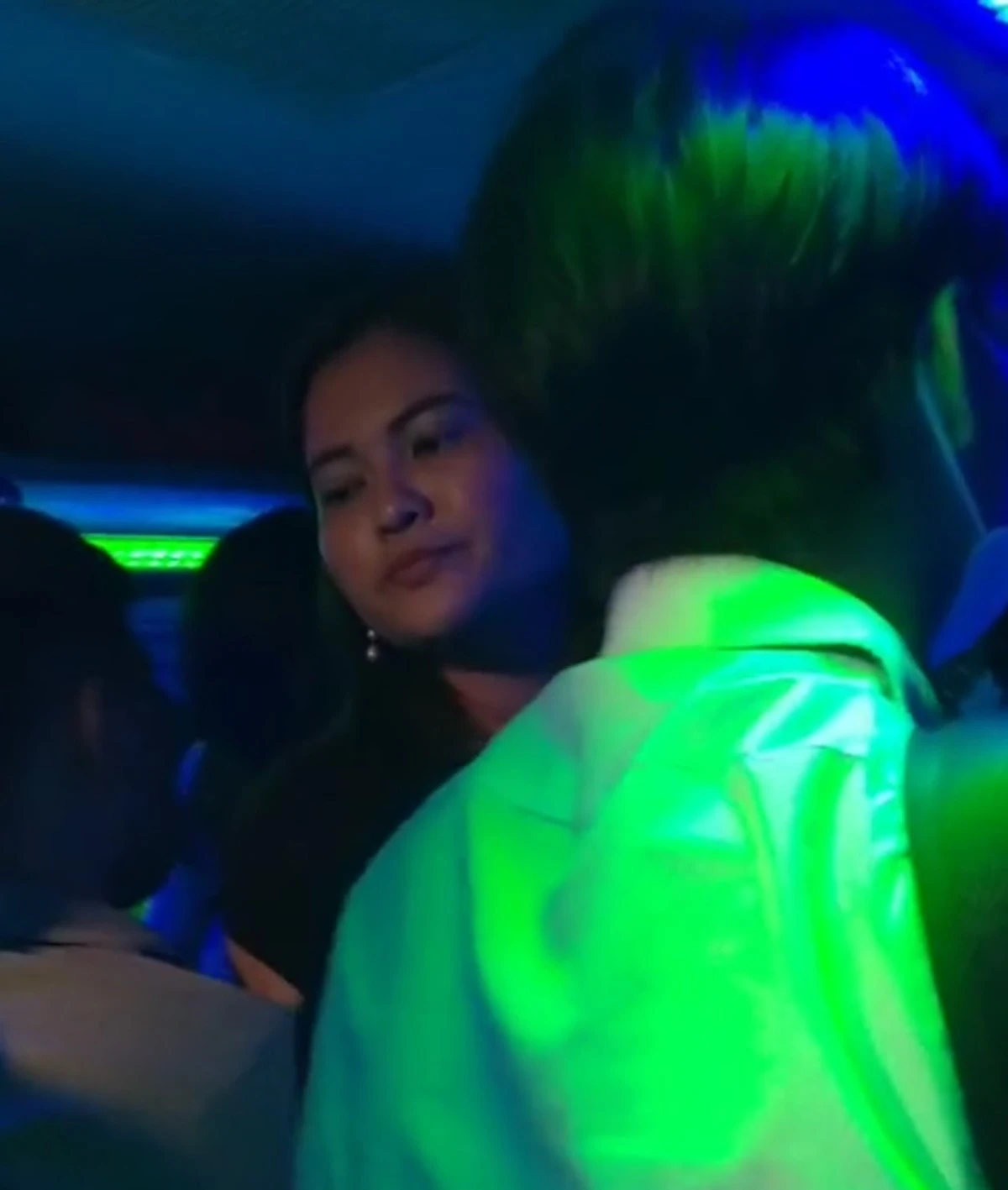 Cần làm rõ thông tin xe khách tuyến Bắc Giang – Lào Cai “chặt chém” hành khách ảnh 1 Cần làm rõ thông tin xe khách tuyến Bắc Giang – Lào Cai “chặt chém” hành khách ảnh 1