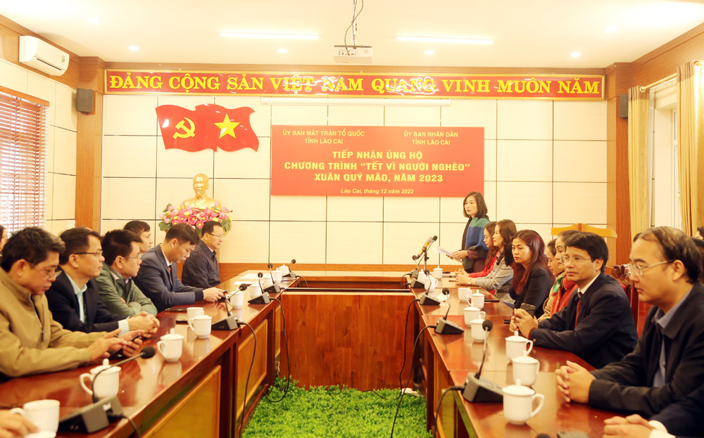 Tiếp nhận hơn 6,5 tỷ đồng ủng hộ "Tết vì người nghèo" xuân Quý Mão, năm 2023 ảnh 1