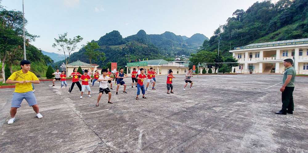Hiệu quả chương trình “Chúng em là chiến sĩ biên phòng” ảnh 1 Hiệu quả chương trình “Chúng em là chiến sĩ biên phòng” ảnh 1